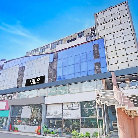 Hotel O S. G. Highway Formerly I Land Park Ахмедабад Экстерьер фото